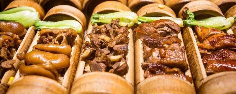 现在哪种特色小吃生意比较热门，目前卖什么品类更赚钱呢