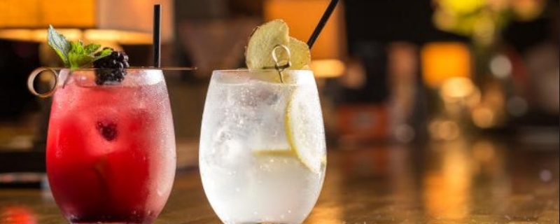 制作果酒的各种具体方法有哪些，制作果酒必须要掌握的基本常识有哪些