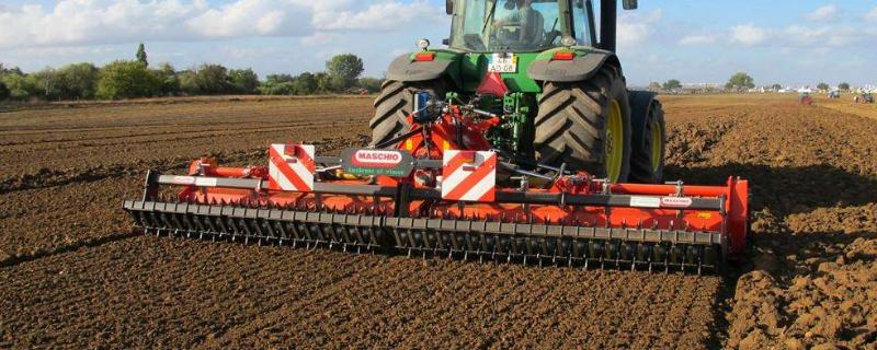 人工整地起垄的方法,附整地的注意事项