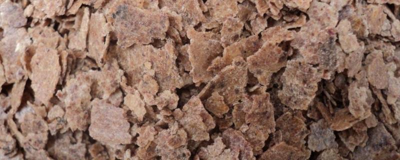 花生麸有机肥的含量,可以和复合肥一起灌根吗