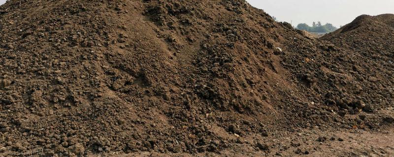 干鸡粪怎样发酵最快,鸡粪有机肥适合哪些农作物