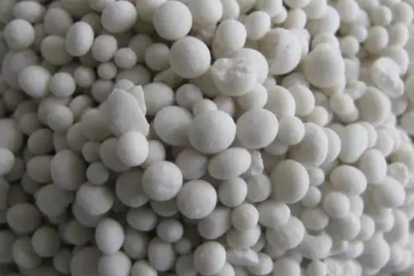 什么是硝态氮复合肥,硝态氮复合肥使用注意事项