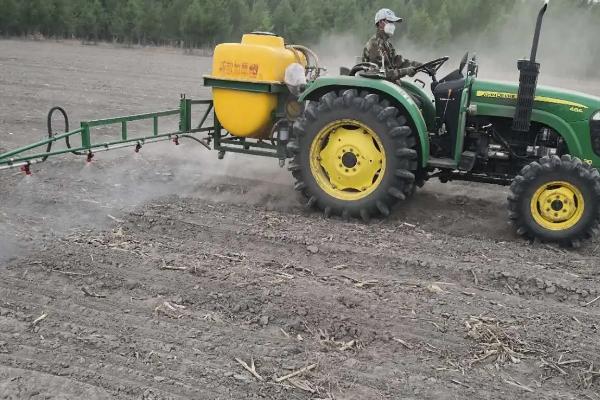 除草剂对土壤的危害有哪些方面,除草剂的残留期有多长