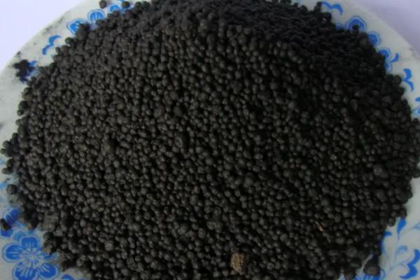 腐植酸钠水产养殖作用与用量,腐植酸钠是什么制成的