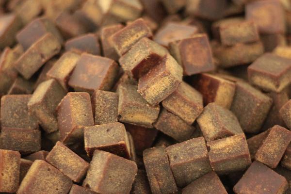 红糖在农作物上的功效与作用,用多了有什么后果