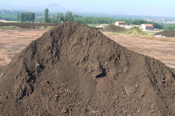 种菜的土壤怎么制作?种菜的土壤是酸性好还是碱性好